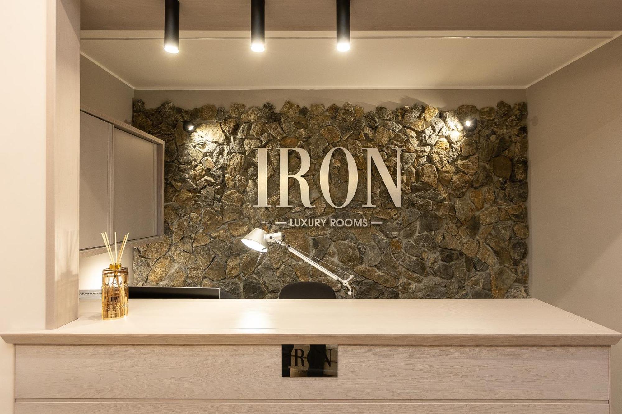 Iron Luxury Rooms 罗马 外观 照片